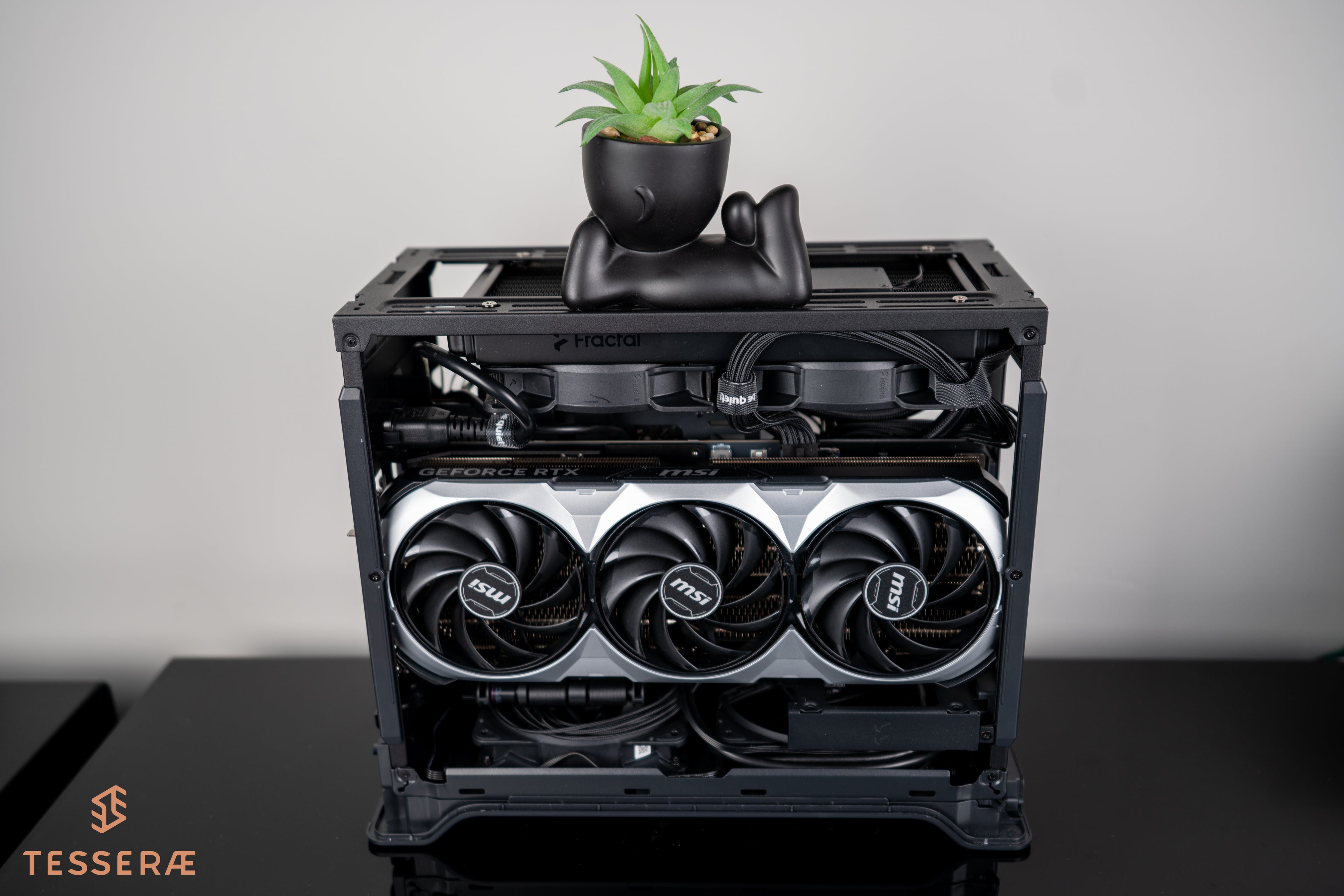 Quick Ship Silver Exo - 9800X3D CPU with RTX 4080 Super graphics card