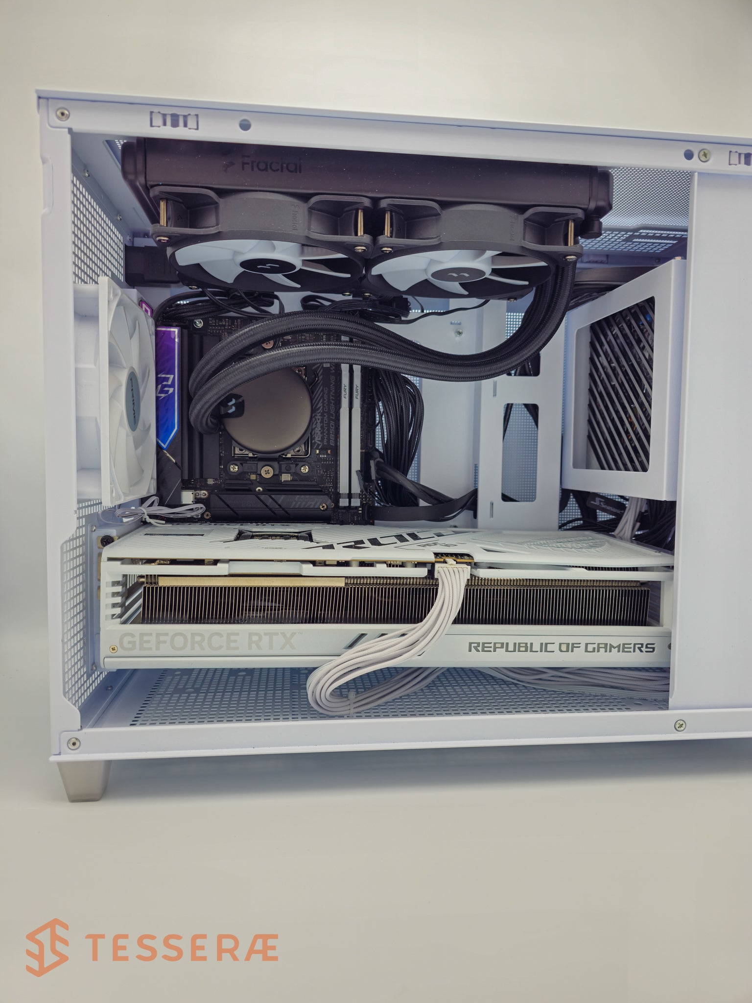 Quick Ship White - Mirage - AMD Ryzen 9 9950X3D CPU with RTX 4090
