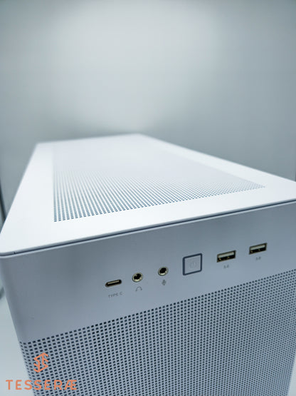 Quick Ship White - Mirage - AMD Ryzen 9 9950X3D CPU with RTX 4090