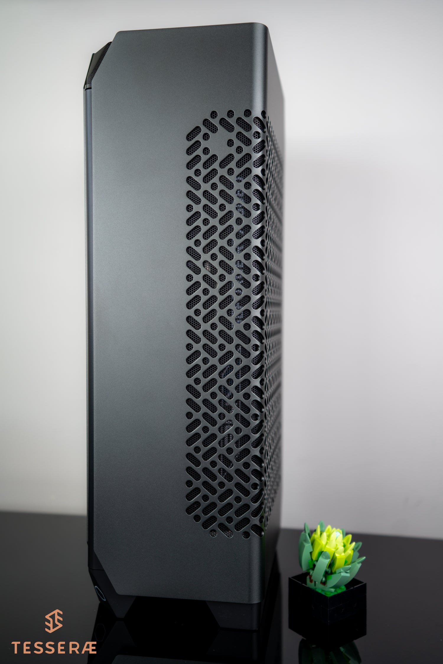 Quick-Ship - 9800X3D - PNY RTX 5080 - Skyscraper