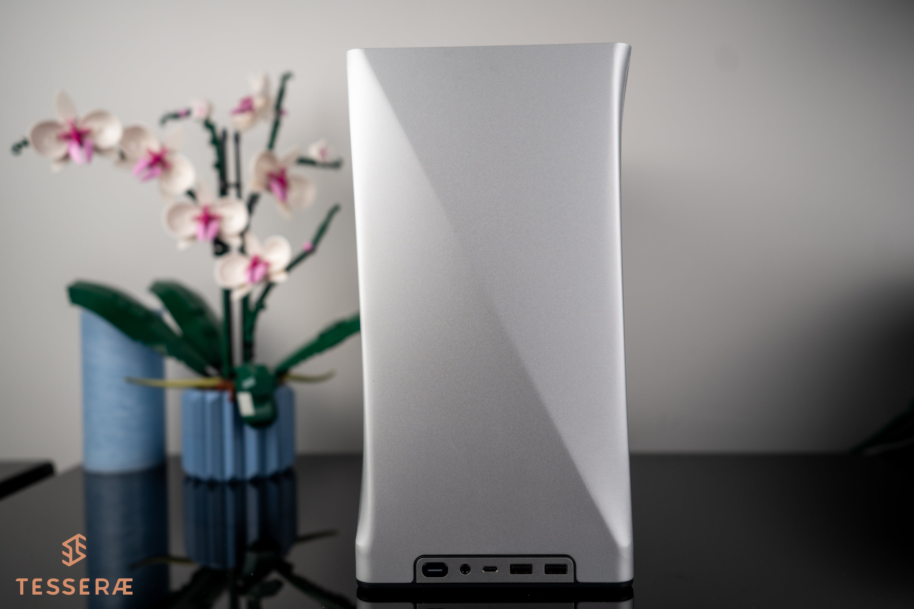 Quick Ship Silver Exo - 9800X3D CPU with RTX 4080 Super graphics card