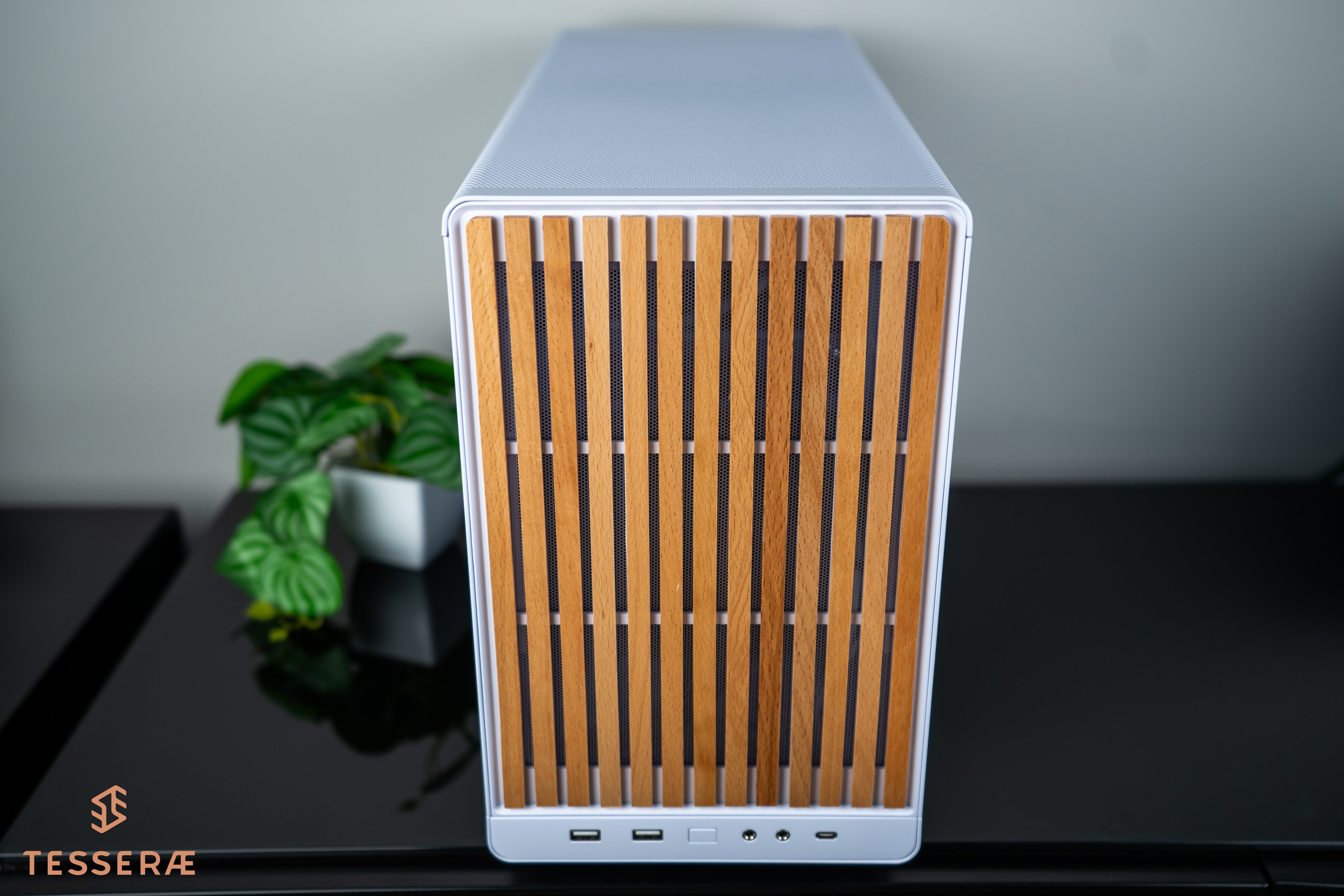 Quick Ship - Jetstream White - AMD Ryzen 7 9800X3D CPU with AMD 9070 XT